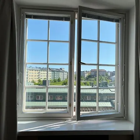 Spacious Three And Kitchen In Hakaniemi הלסינקי