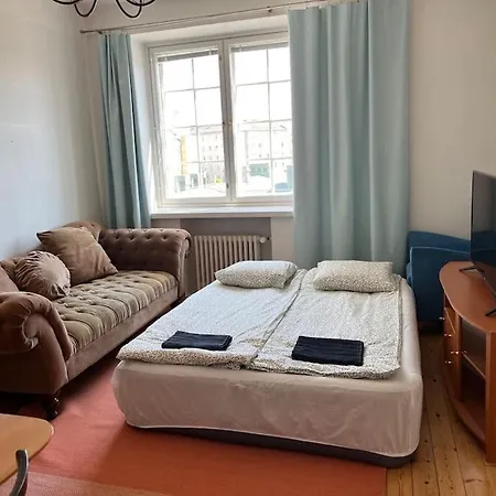 Spacious Three And Kitchen In Hakaniemi Helsinki